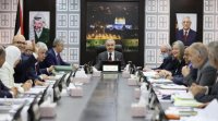 رئيس الوزراء الفلسطيني يطالب "أونروا" بـ"عدم اتخاذ إجراءات" تمس بحقوق اللاجئين
