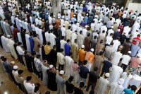 صلاة العيد عند الـ 6:45 دقيقة صباحا (اسماء المصليات)