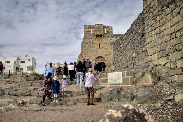 الأردنيون يقبلون على السياحة الداخلية في عطلة العيد الطويلة