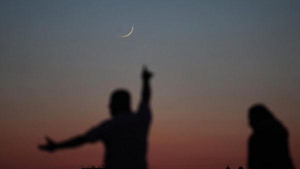 دول تعلن الاثنين أول أيام العيد (تحديث، اسماء)