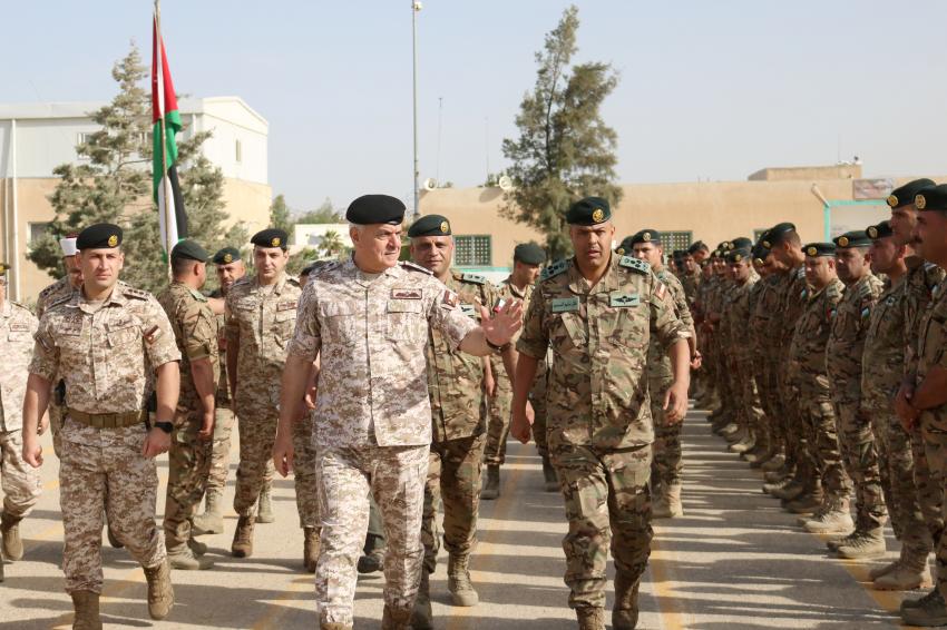الحنيطي يشارك نشامى القوات المسلحة فرحة أول أيام عيد الفطر السعيد