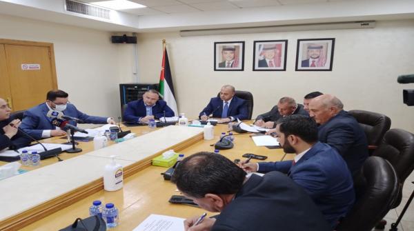 وزير المالية: لا رفع للضرائب في معدل القانون