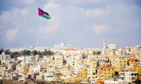 الأردنيون يعودون للدوام بعد 9 أيام عطلة