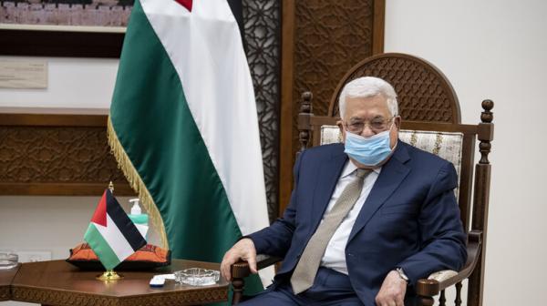 عباس عن أبو عاقلة: فلسطين فقدت أحد فرسان الحقيقة