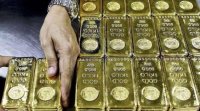الذهب يشهد تقلبات سعرية متأثرا بارتفاع الدولار