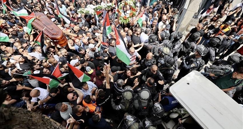مشاهد جديدة من اقتحام الاحتلال للمستشفى الفرنسي بالقدس
