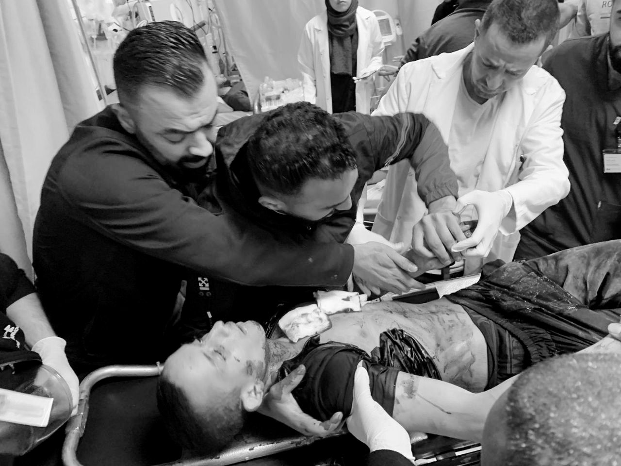 إضراب شامل في جنين.. شهيد جديد برصاص الاحتلال وإصابة آخر بجروح بليغة (شاهد)
