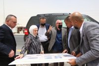 وزير الأشغال يؤكد ضرورة افتتاح طريق الشحن الجوي الأسبوع الحالي