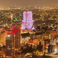 في أقل من ساعة.. الأردن يشهد حدثين أشعلا مواقع التواصل