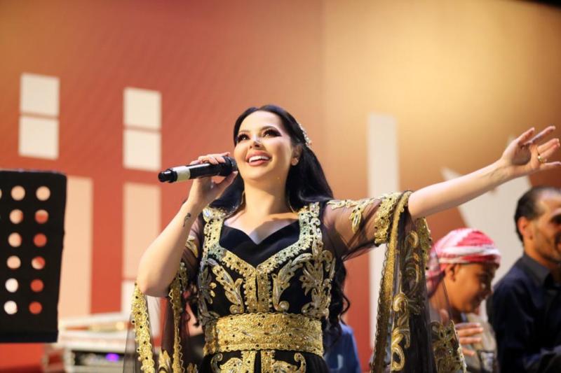 دموع ديانا كرزون تخطف الأنظار في حفلها بذكرى الاستقلال بالأردن