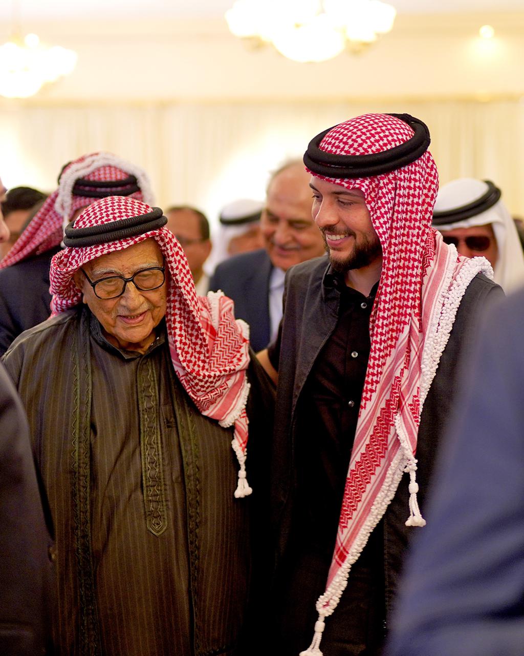 شاهد ولي العهد يلتقي وجهاء من الكرك في دارة المجالي