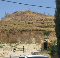 إنقلاب باص نقل طلبة تابع لمدرسة خاصة في طبربور