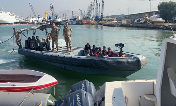 الجيش اللبناني يوقف 64 شخصا حاولوا المغادرة بحرا بطريقة غير شرعية