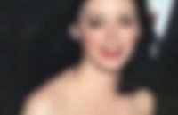 أشهر فنانة جميلة عشقها الملايين.. عاشرت زوج والدتها الوسيم ...وفقدت عذريتها علـى يـد شقيقها الأصغر فـي سن المراهقة... لـن تصدقوا مـن تكون! !