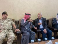 العيسوي ينقل تعازي الملك لاسرة الشهيد السيايدة