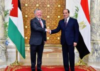 الملك يرافقه ولي العهد يغادران إلى شرم الشيخ في زيارة عمل