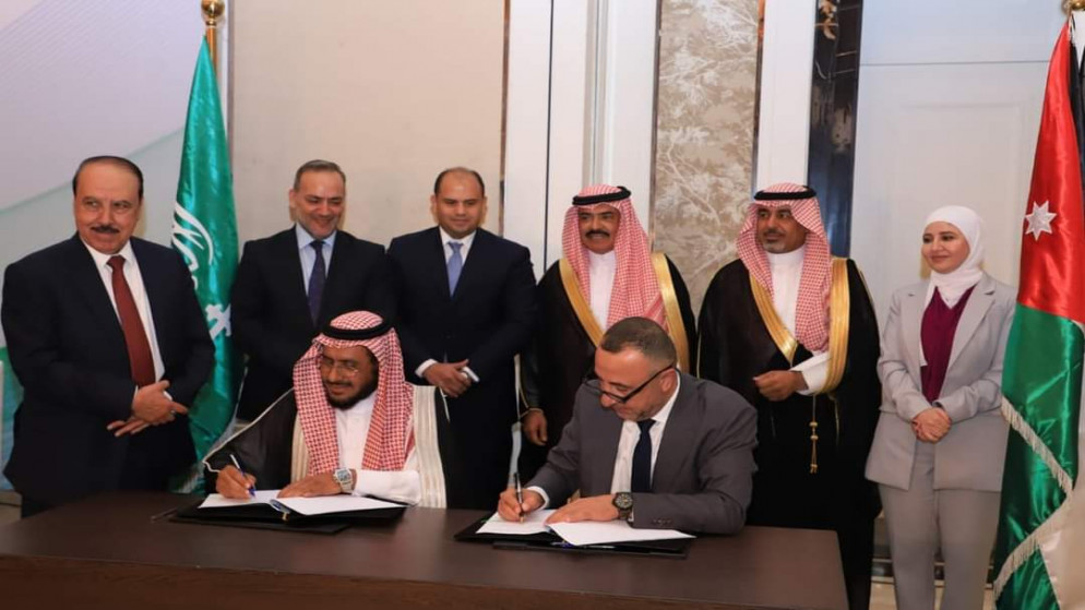 بـ 30 ألف طن من حامض الفوسفوريك.. الفوسفات الأردنية تزود كيميان السعودية