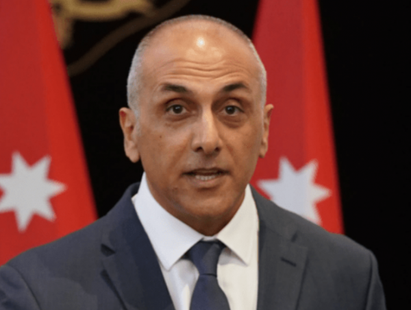وزير البيئة: خلو هواء العقبة من غاز الكلور ولا اخطار بيئية متوقعة