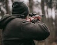 تفاصيل قتل اردني لوالده اثناء رحلة صيد