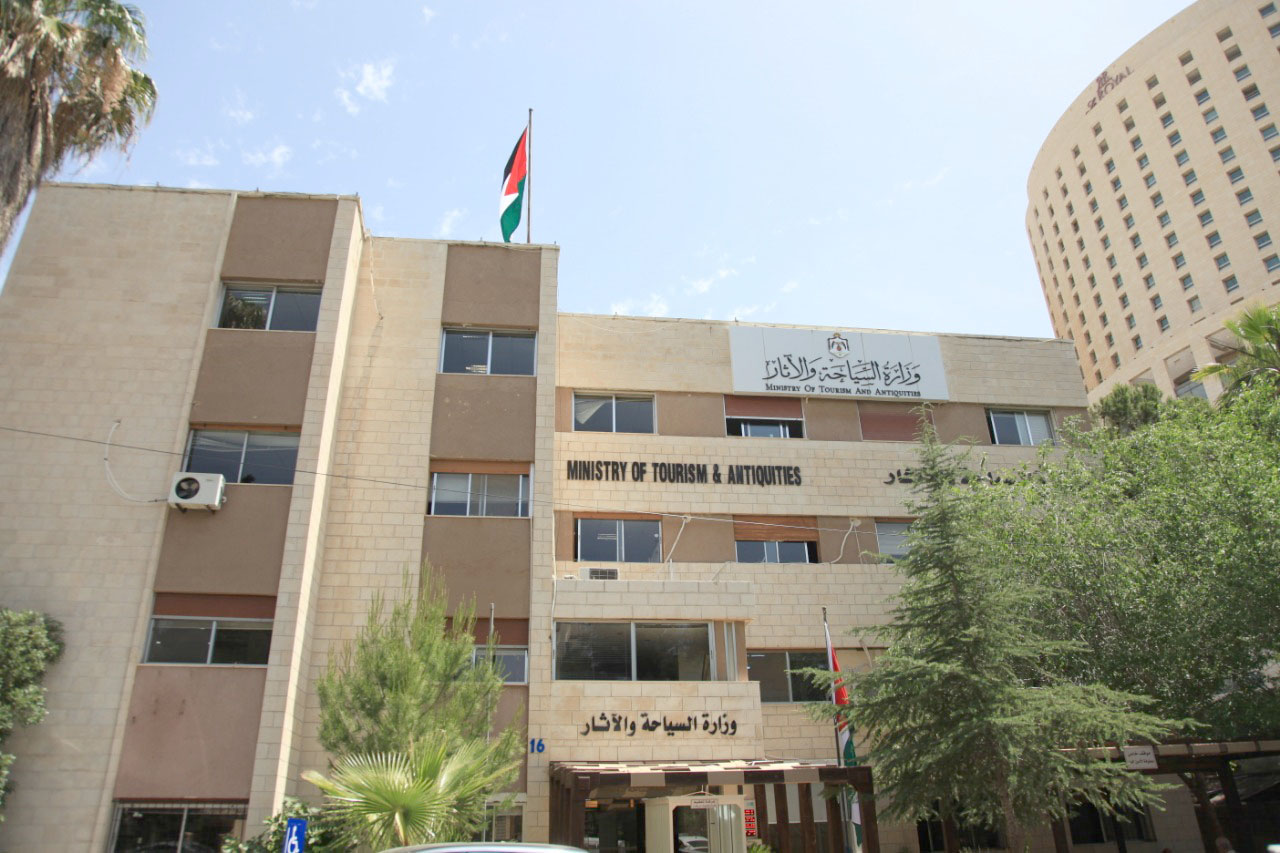 وزارة السياحة تكشف عن العدد الاجمالي لزوار المملكة خلال عطلة العيد - تفاصيل