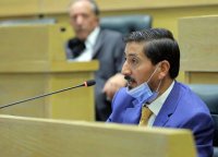 "تجاوزات" في وزارة الأوقاف