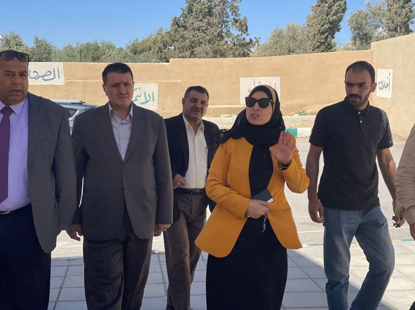 قبيلات توعز بإعطاء صفة الاستعجال لطرح عطاءات مدارس في الكرك