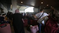 وزارة الداخلية: "زيادة غير مسبوقة" في أعداد المغادرين عبر جسر الملك حسين