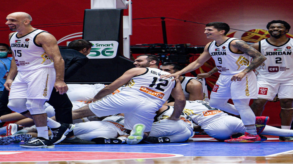 المنتخب الوطني لكرة السلة يلتقي نظيره الإيراني اليوم بكأس آسيا