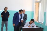 العجارمة يتفقد سير امتحانات التوجيهي في لواء المزار الشمالي