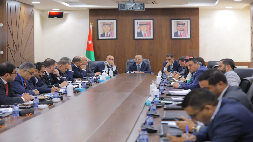 2208020601156لجنة الاقتصاد النيابية تواصل مناقشة تنظيم البيئة الاستثمارية