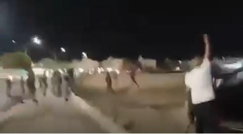 شغب بعد نهاية مباراة الوحدات والعقبة