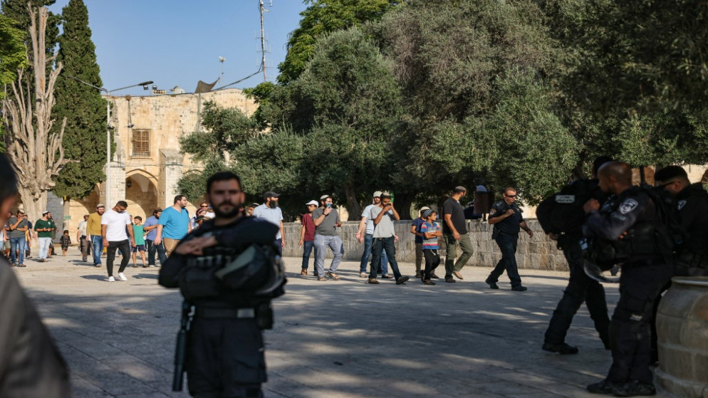 الاحتلال الإسرائيلي يرى أنه على مسافة صفر من تحقيق أخطر مخططات تقسيم المسجد الأقصى