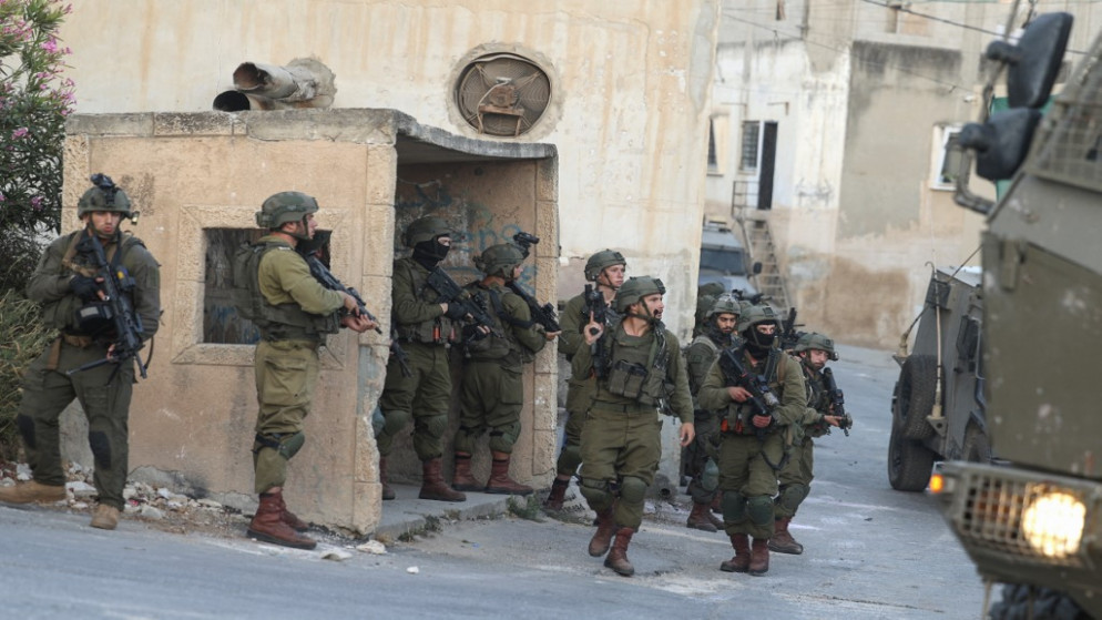 استشهاد 3 فلسطينيين واكثر من 40 اصابة في اقتحامات للاحتلال الإسرائيلي في نابلس