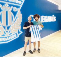 لاعب أردني ينضم لنادي إسباني