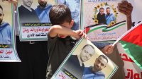 أسير فلسطيني مضرب عن الطعام يعاني من وضع صحي "حرج جدا"