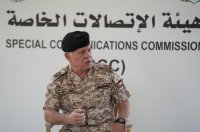 الملك يؤكد من مركز السيطرة في هيئة الاتصالات الخاصة ضرورة تطوير القدرات