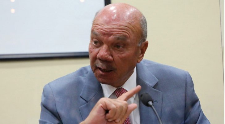 الفايز يطالب بمحاسبة الجهات المتسببة بانهيار عمارة اللويبدة