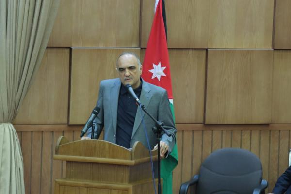 الخصاونة: نهدف لتوفير مليون فرصة عمل للأردنيين خلال 10 سنوات