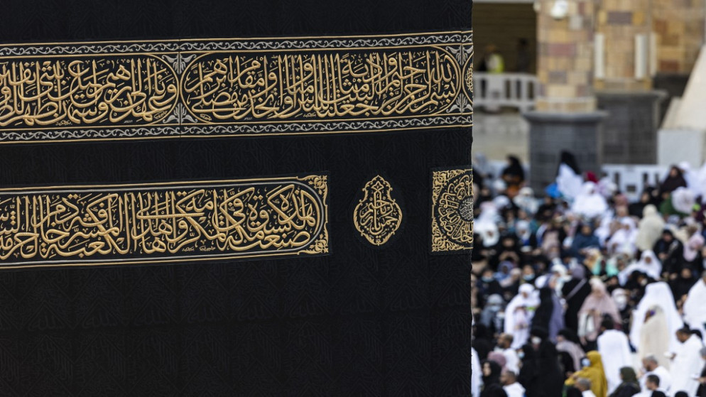 مغادرة الفوج الأول من بعثة الملكة رانيا لأداء مناسك العمرة