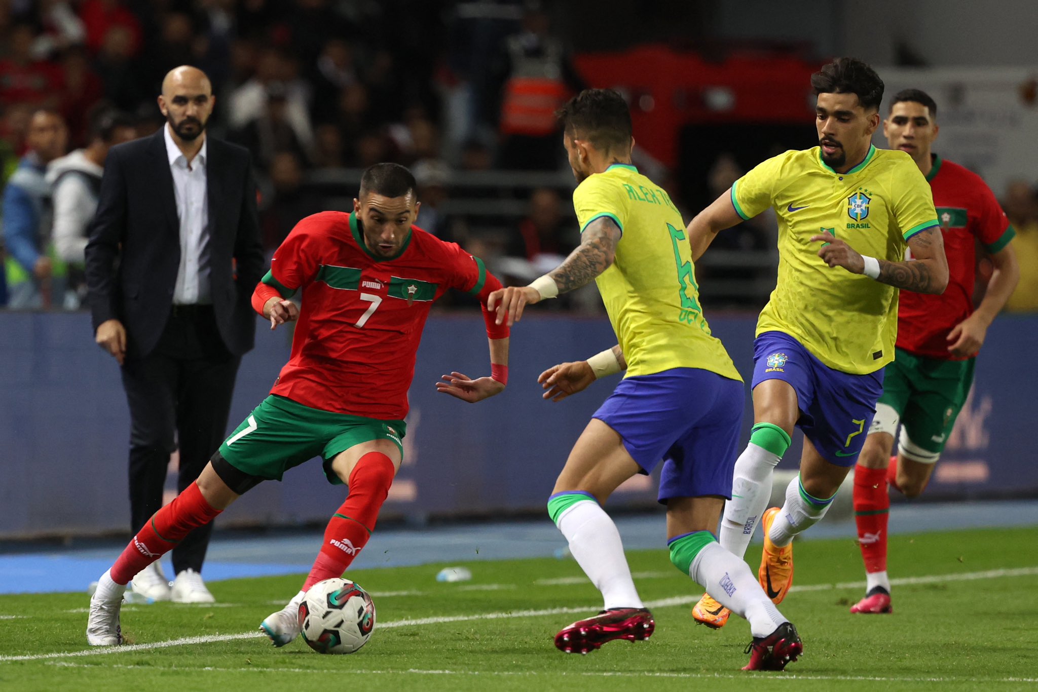 شاهد : أسود الأطلس يواصلون التألق بعد كأس العالم FIFA قطر 2022 بفوز تاريخي على المصنف الأول عالميًا