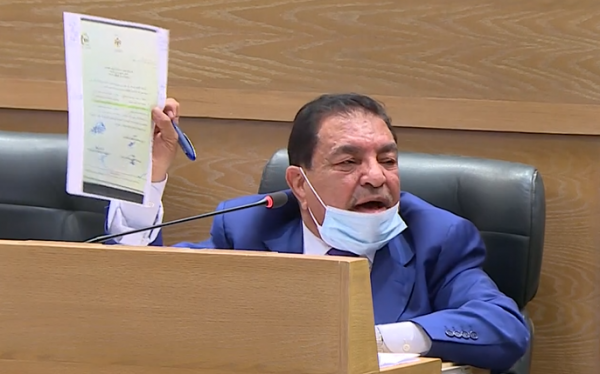 النائب الزعبي يكشف عن رسائل تهديد وصلته من أحد المستثمرين