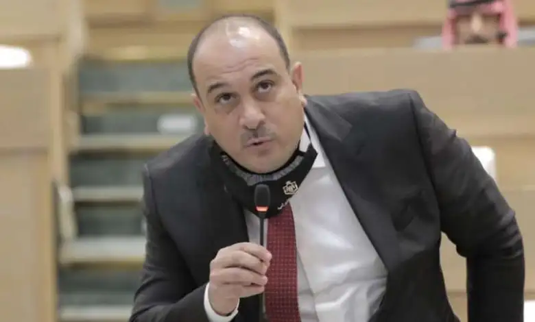 عياصرة: الجو بغياب الإعلام أكثر راحة وشفافية بالنسبة للنواب