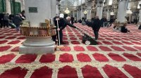 معتكفون يقفلون أبواب المصلى القبلي بالأقصى وإغلاق إسرائيلي لباب المطهرة
