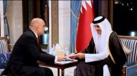 الخصاونة ينقل رسالة خطية من الملك إلى أمير قطر تتعلق بالعلاقات الثنائية