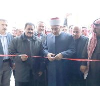 وزير الأوقاف يفتتح مسجدي الحبيب المصطفى وأديب الصالح في مادبا