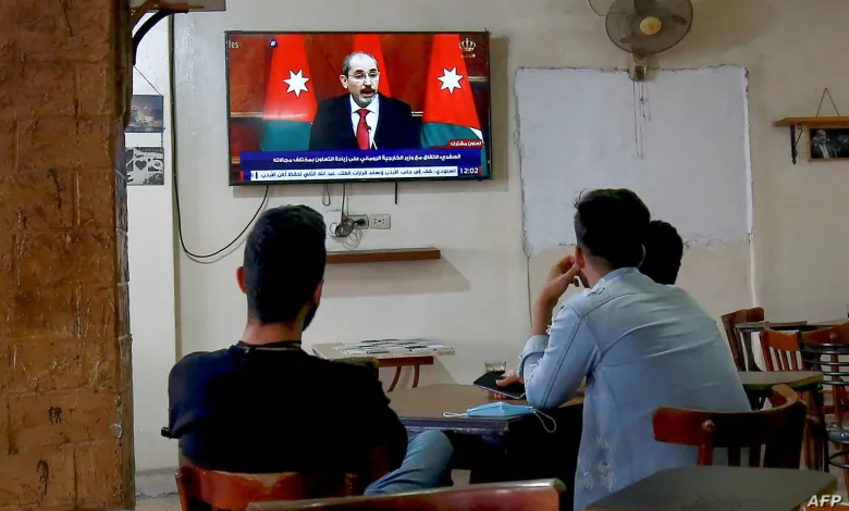 بماذا وصف الإسرائيلون الوزير أيمن الصفدي؟