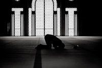 علامات ليلة القدر وأمور يجب عليك القيام بها حتى لا تفوت الأجر العظيم
