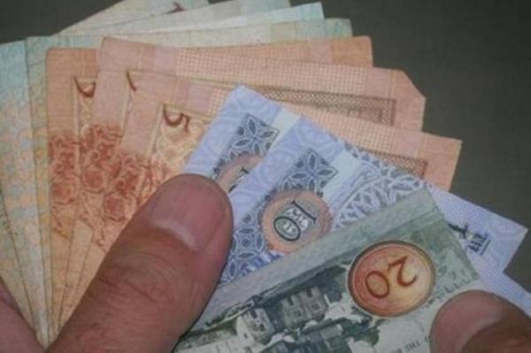 الإفتاء: العيدية ليست ملزمة وصلة الرحم أولى
