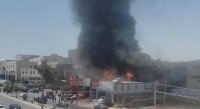 حريق ضخم بمحال تجارية في ماركا الشمالية