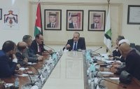 أبوالسمن: نقف على مسافة واحدة من جميع مجالس المحافظات